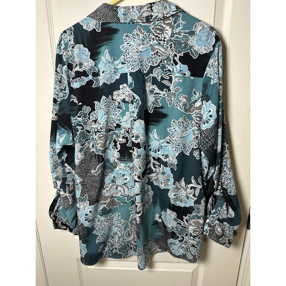 Charter Club Blouse Plus Size 2X Blue Floral Button Roll Tab Sleeve Abstract - Picture 11 of 15